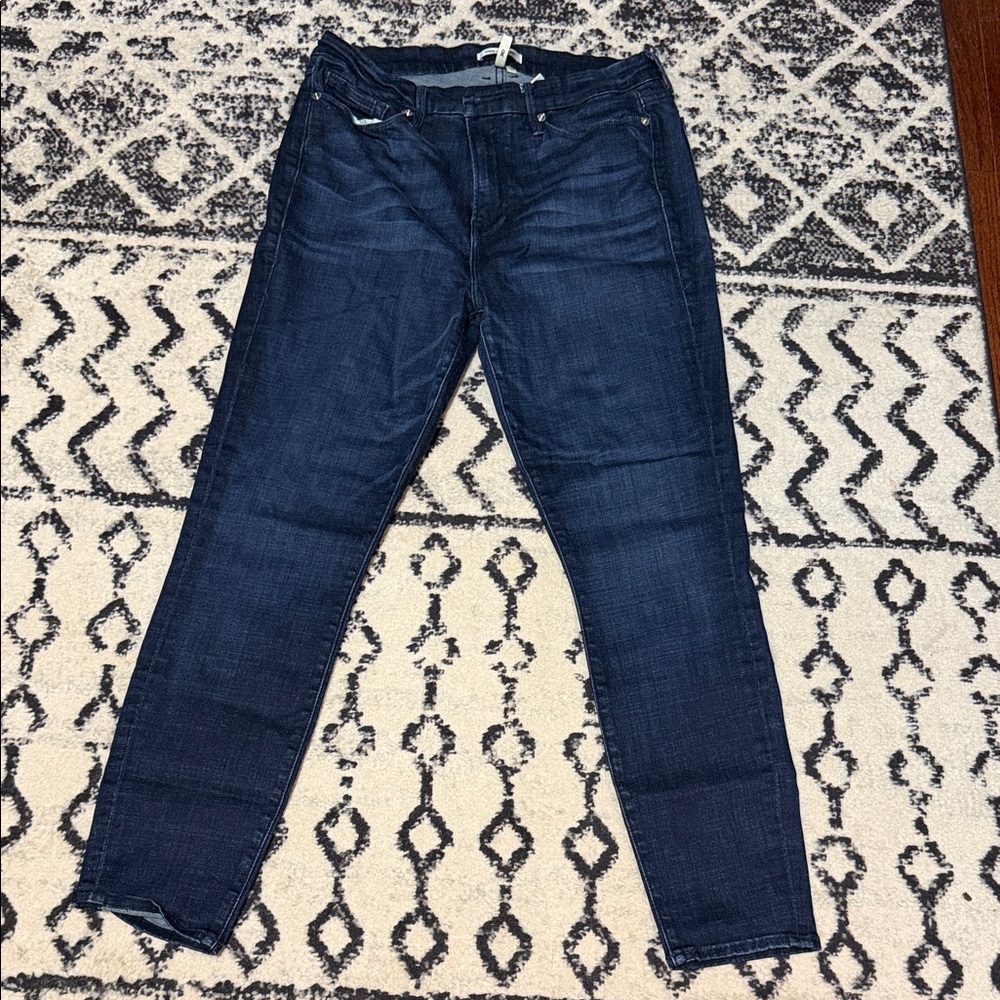 Good American Good Waist Cropped Skinny Blue Jeans